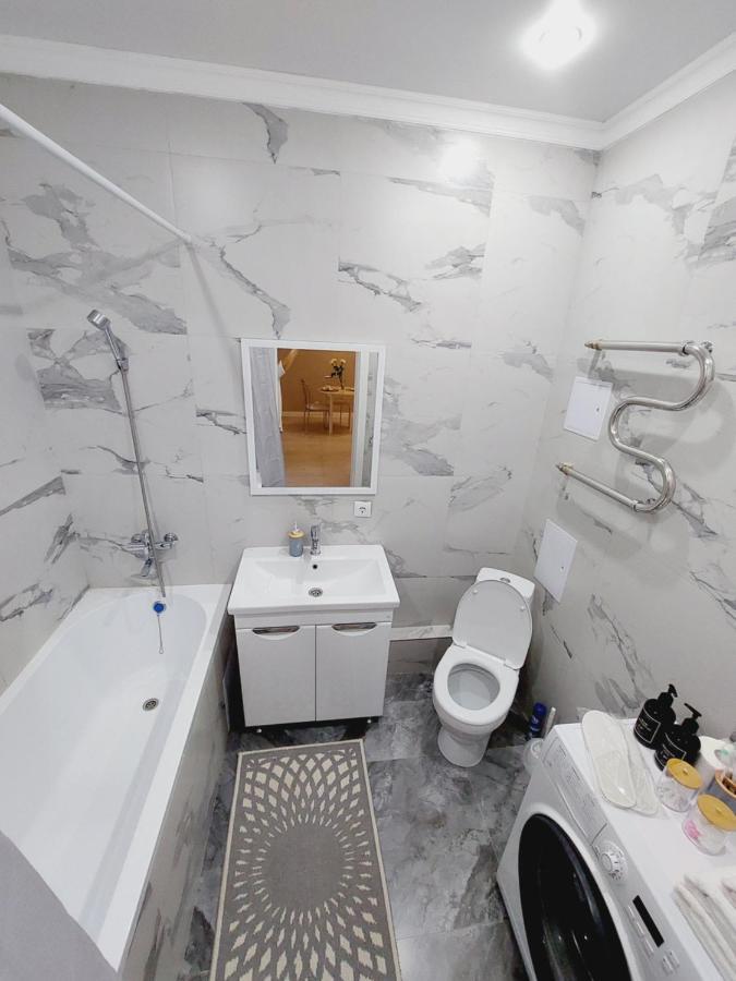 Апартаменты В Жк Only Sun Astana Exteriör bild