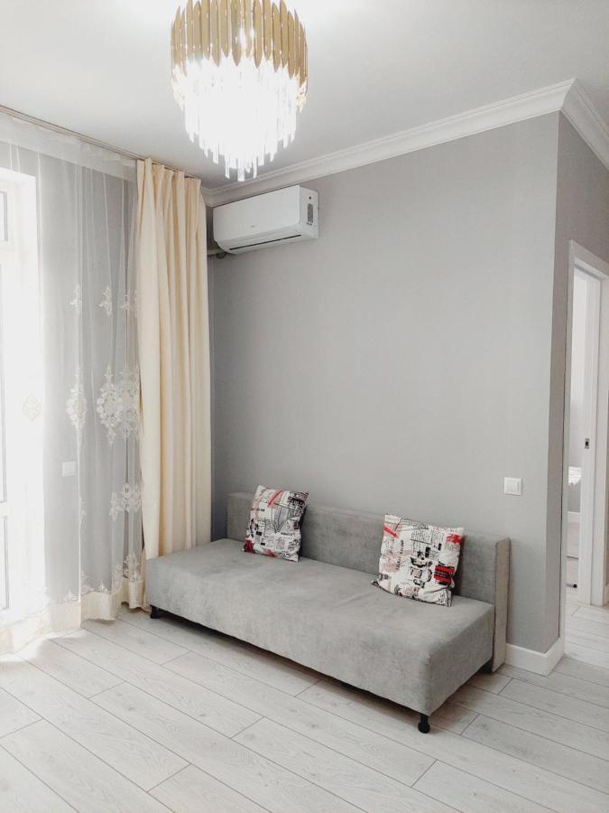 Апартаменты В Жк Only Sun Astana Exteriör bild